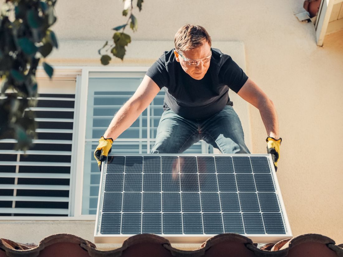 Rooftop solar work